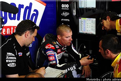 stands_misano_sbk2009_0210.JPG