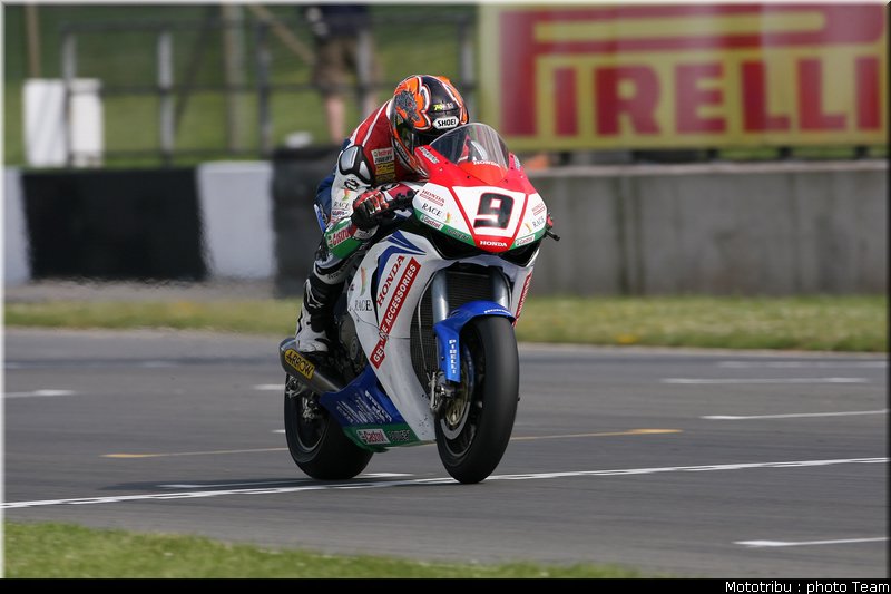 superbike_kyionari_13_donington2009