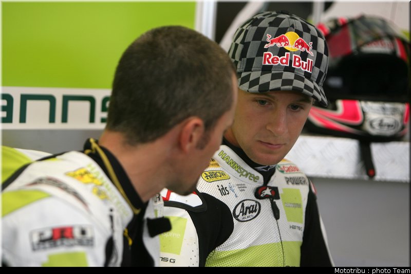 superbike_rea_05_donington2009