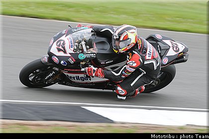 superbike_byrne_6_donington2009.jpg