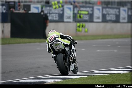 superbike_checac_10_donington2009.jpg
