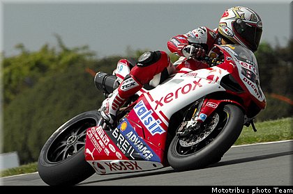 superbike_fabrizio_3_donington2009.jpg