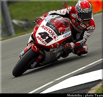 superbike_haga_1_donington2009.jpg