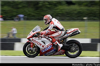 superbike_haga_2_donington2009.jpg