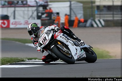 superbike_haslam_1_donington2009.jpg