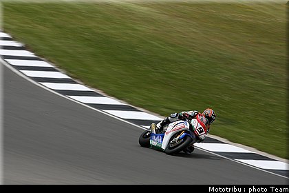 superbike_kyionari_02_donington2009.jpg