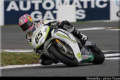 superbike_rea_14_donington2009.jpg