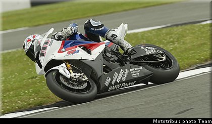 superbike_xaus_1_donington2009.jpg