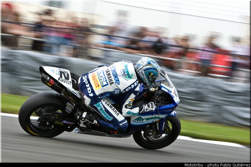 camier_1_sbk_gutierrez_donington2009