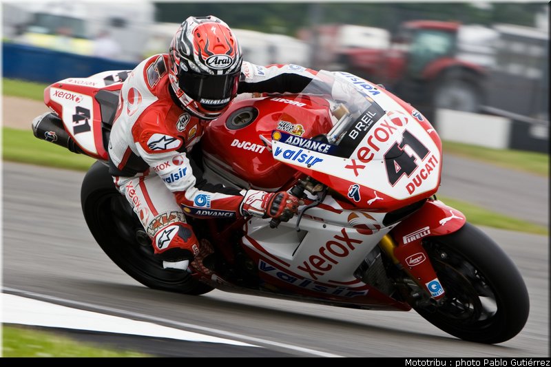 haga_5_sbk_gutierrez_donington2009