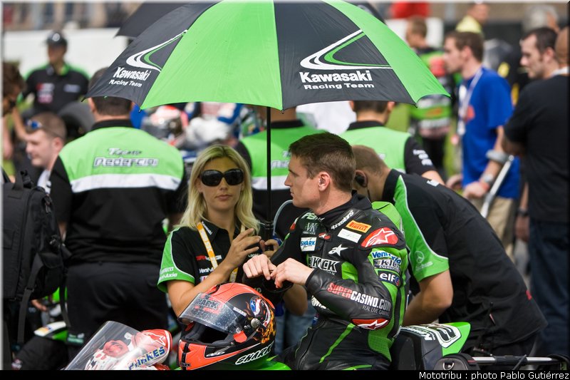 parkes_11_sbk_gutierrez_donington2009