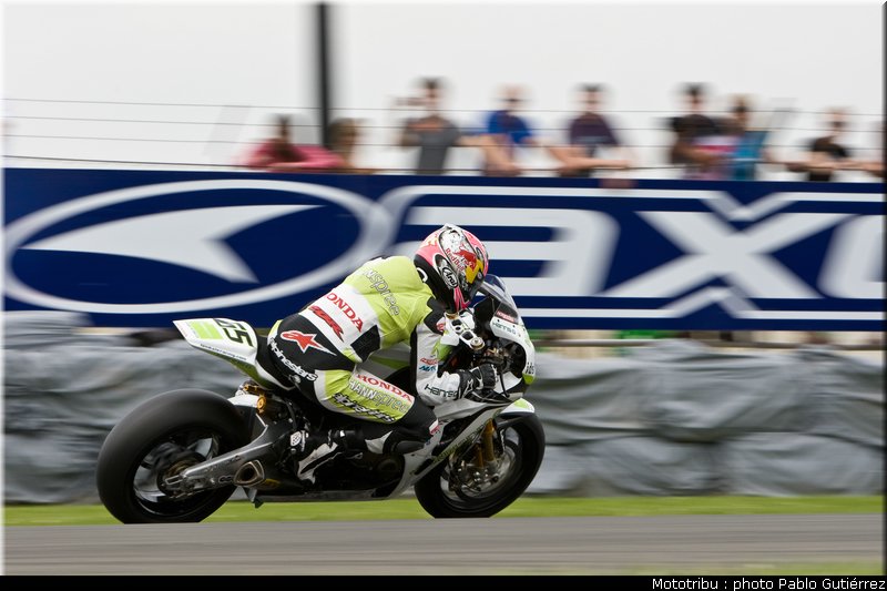 rea_2_sbk_gutierrez_donington2009