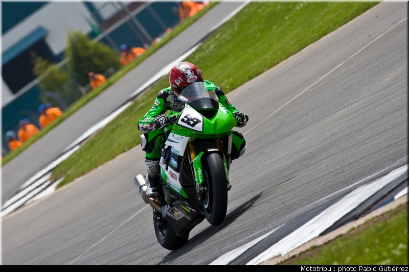 scassa_2_sbk_gutierrez_donington2009