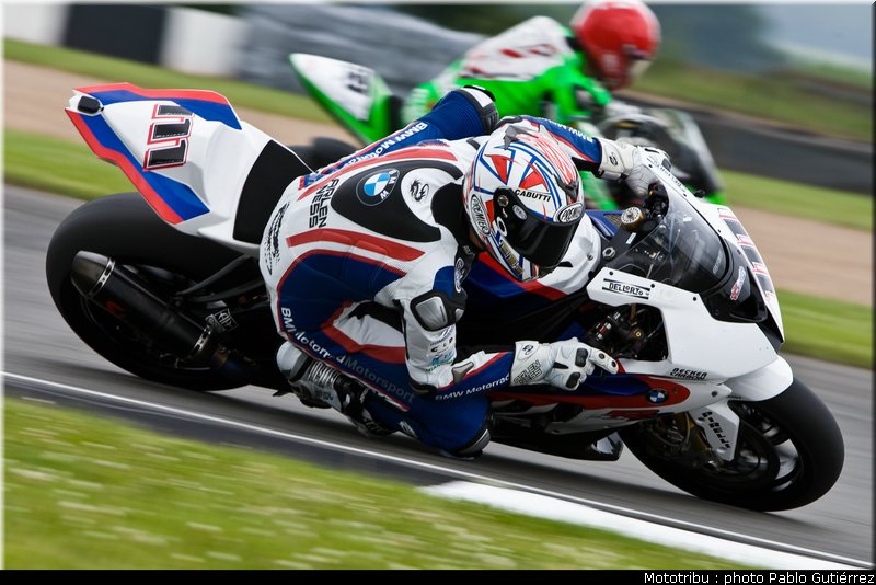 xaus_2_sbk_gutierrez_donington2009