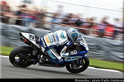 camier_1_sbk_gutierrez_donington2009.jpg