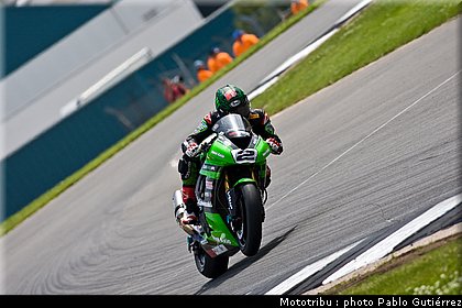 hacking_9_sbk_gutierrez_donington2009.jpg