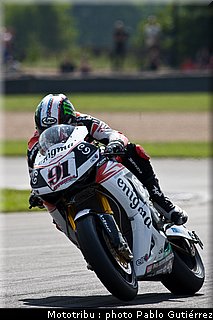 haslam_3_sbk_gutierrez_donington2009.jpg