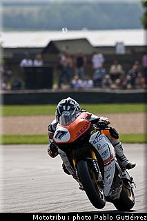iannuzzo_2_sbk_gutierrez_donington2009.jpg