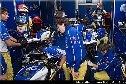 sbk_gutierrez_donington2009_007.jpg