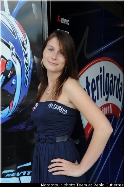 superbike_pitbabes_brno2009_28