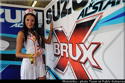 superbike_pitbabes_brno2009_20.jpg