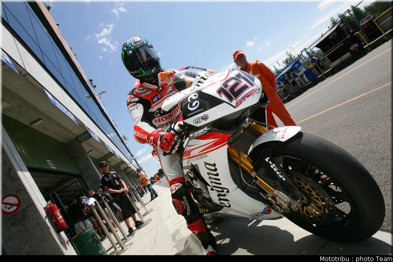 sbk_hopkins_1_brno2009