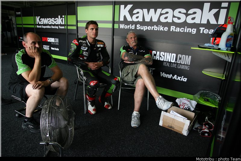 sbk_parkes_05_brno2009