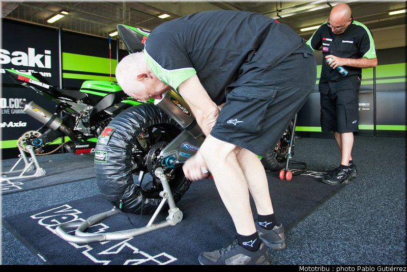sbk_kawasaki_2_brno2009
