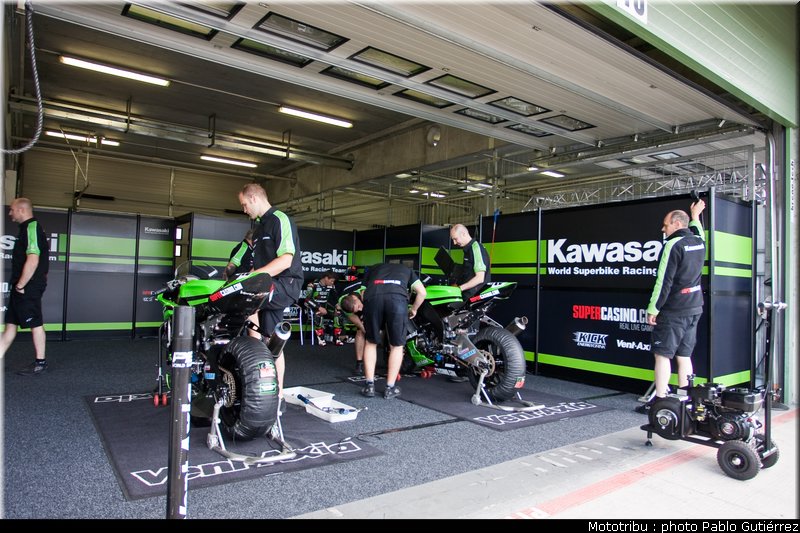 sbk_kawasaki_4_brno2009