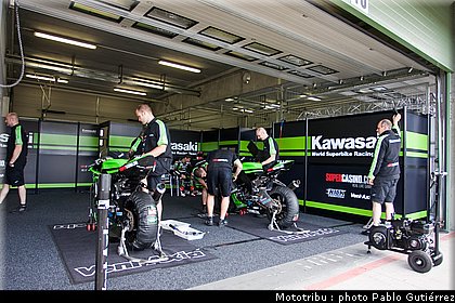 sbk_kawasaki_4_brno2009.jpg