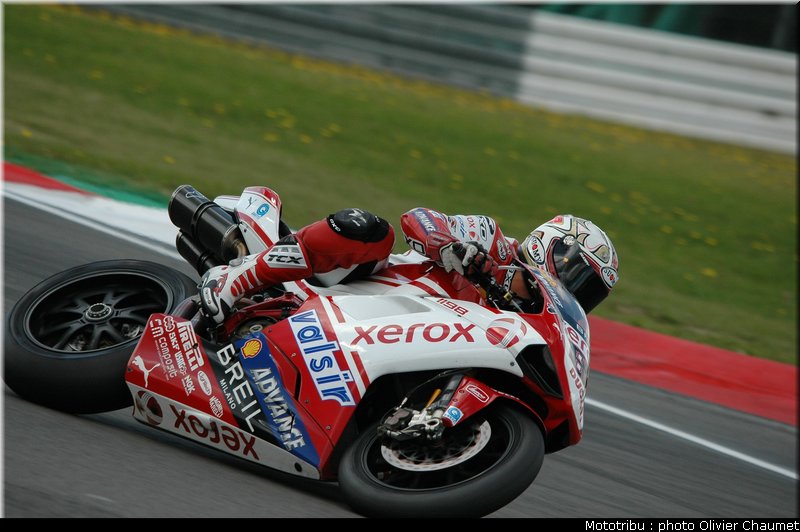 sbk_fabrizio_2_nurburgring_allemagne_2009