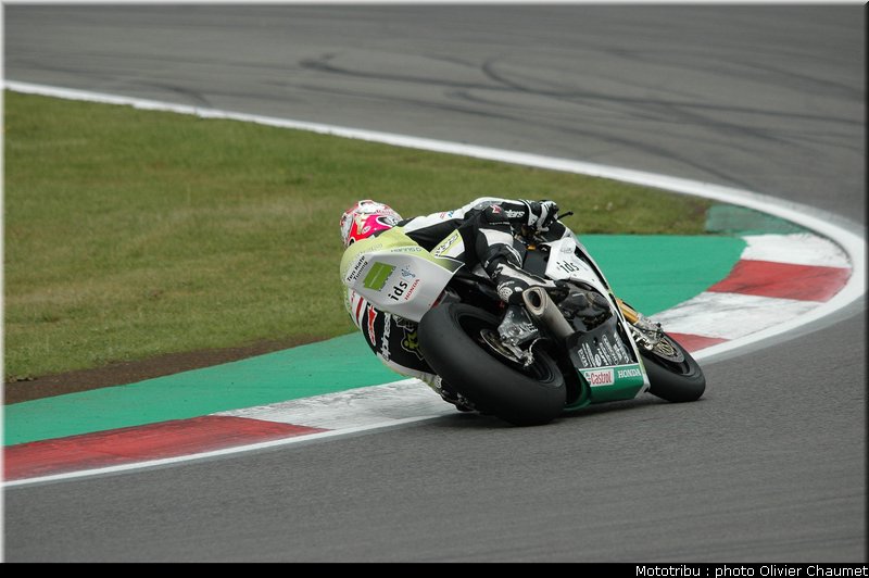 sbk_rea_1_nurburgring_allemagne_2009