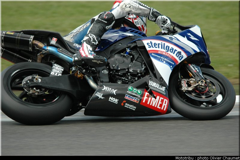 sbk_spies_06_nurburgring_allemagne_2009