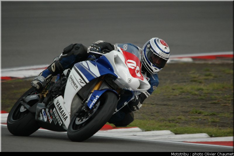 stk1000_barrier_3_nurburgring_allemagne_2009