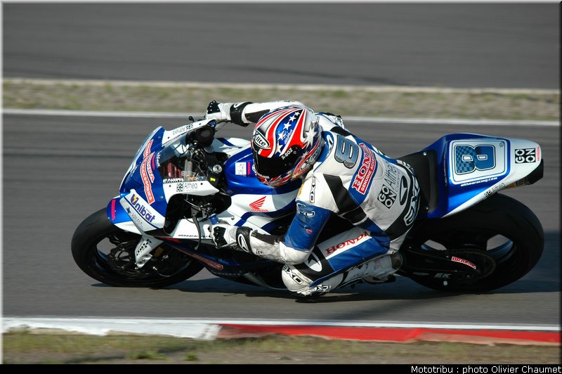 supersport_aitchinson_2_nurburgring_allemagne_2009