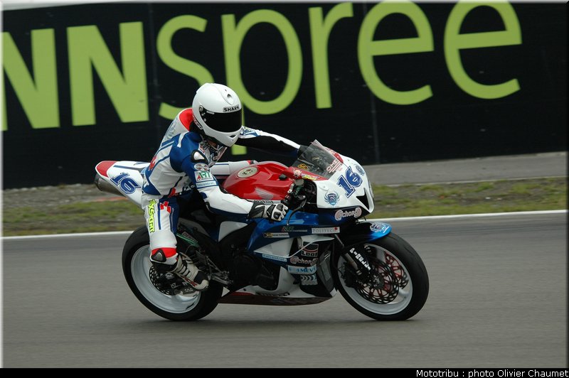 supersport_lowes_nurburgring_allemagne_2009