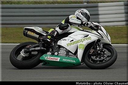supersport_pitt_1_nurburgring_allemagne_2009.JPG
