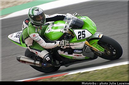 sbk_salom_1_nurburgring_allemagne_2009.jpg