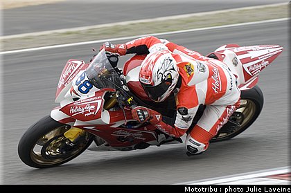 supersport_guerra_nurburgring_allemagne_2009.jpg