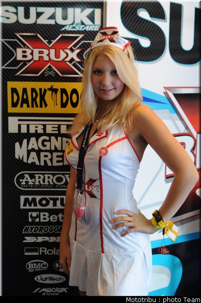 the_pitbabes_006_nurburgring_allemagne_2009