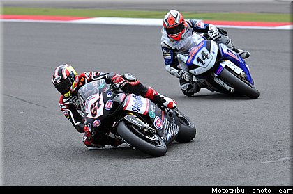 sbk_016_nurburgring_allemagne_2009.jpg