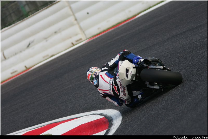 sbk_corser_1_imola_2009