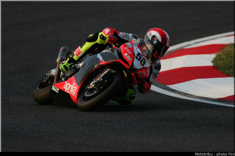 sbk_simoncelli_02_imola_2009