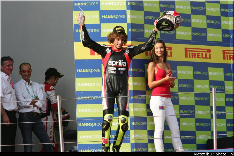sbk_simoncelli_14_imola_2009