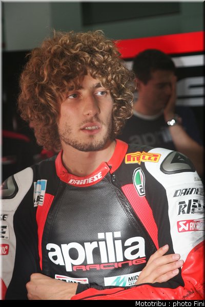 sbk_simoncelli_15_imola_2009