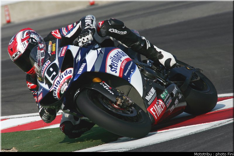 sbk_spies_11_imola_2009