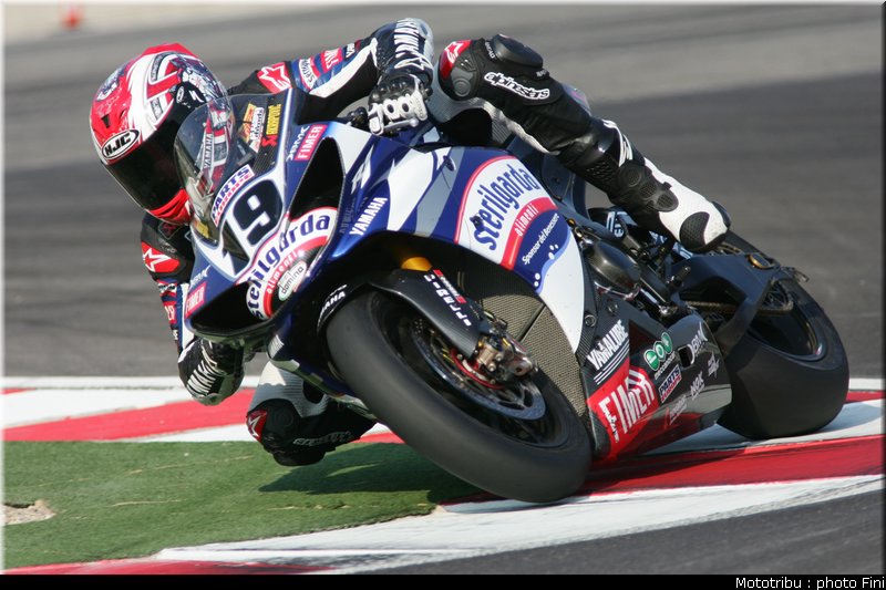 sbk_spies_13_imola_2009