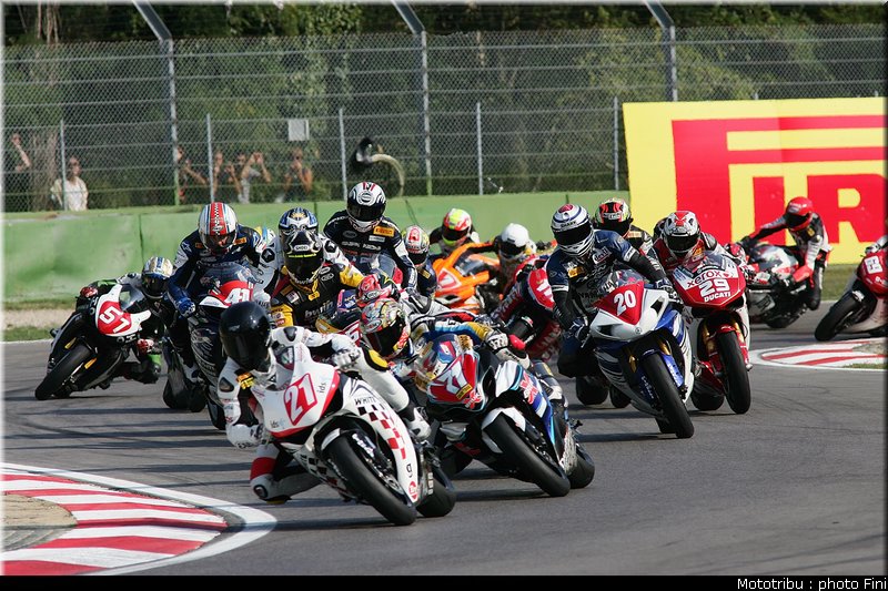 stk1000_002_imola_2009