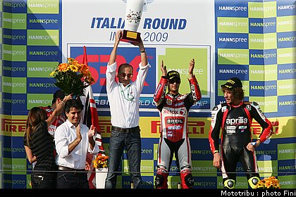 sbk_024_imola_2009.JPG