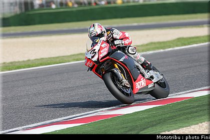 sbk_biaggi_2_imola_2009.JPG